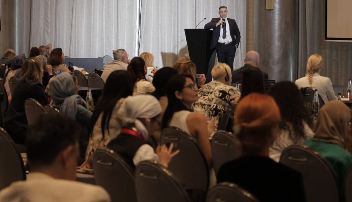 Aesthetic Gynecology Course